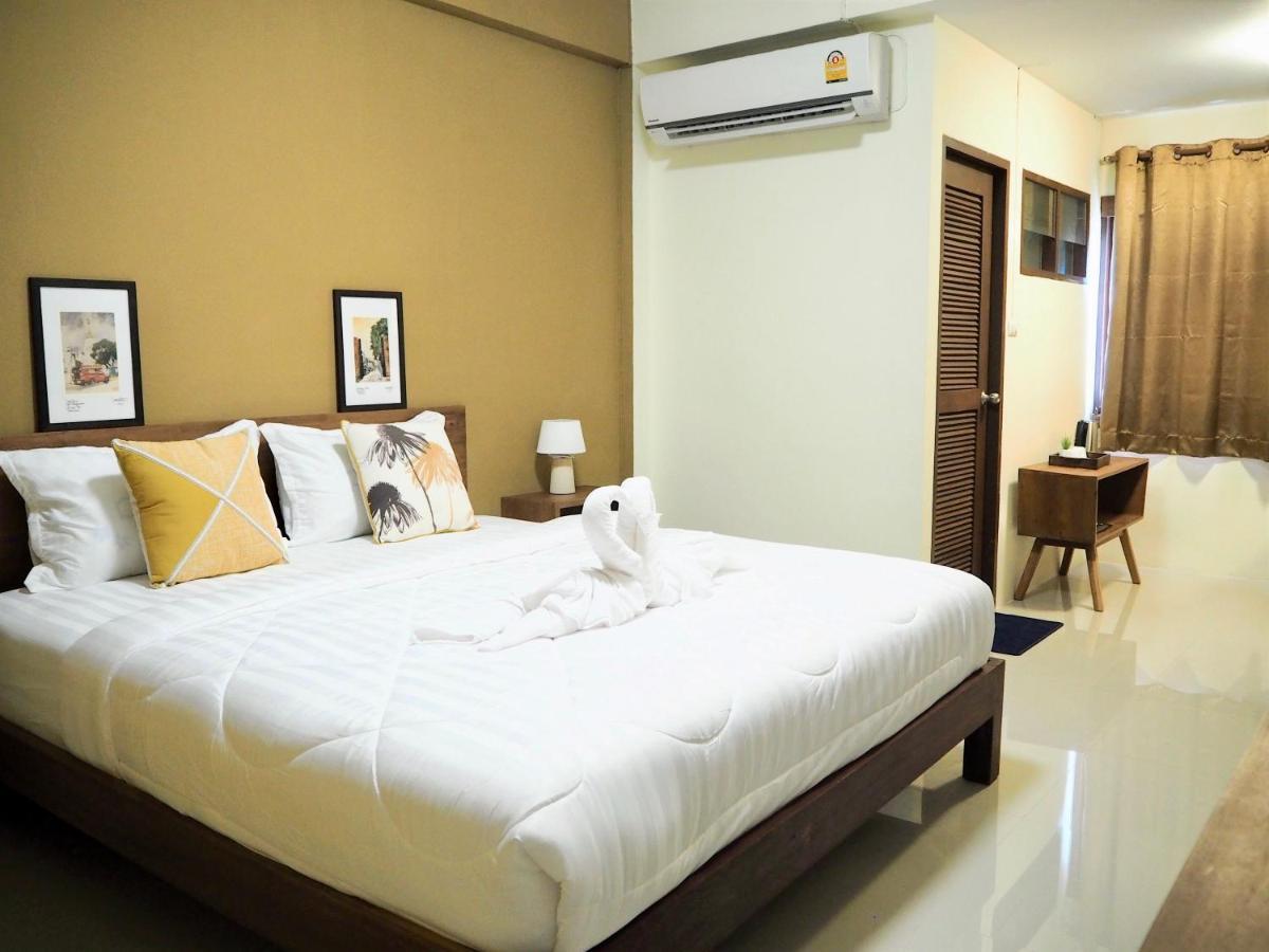Bua House Poshtel Hotel Csiangmaj Kültér fotó